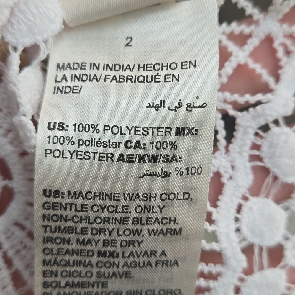 Chico's White Lace Crochet Tunic Top with Pleated Hem – Size 2 (Large) - Picture 8 of 9